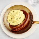 Plat purée et saucisse fumée