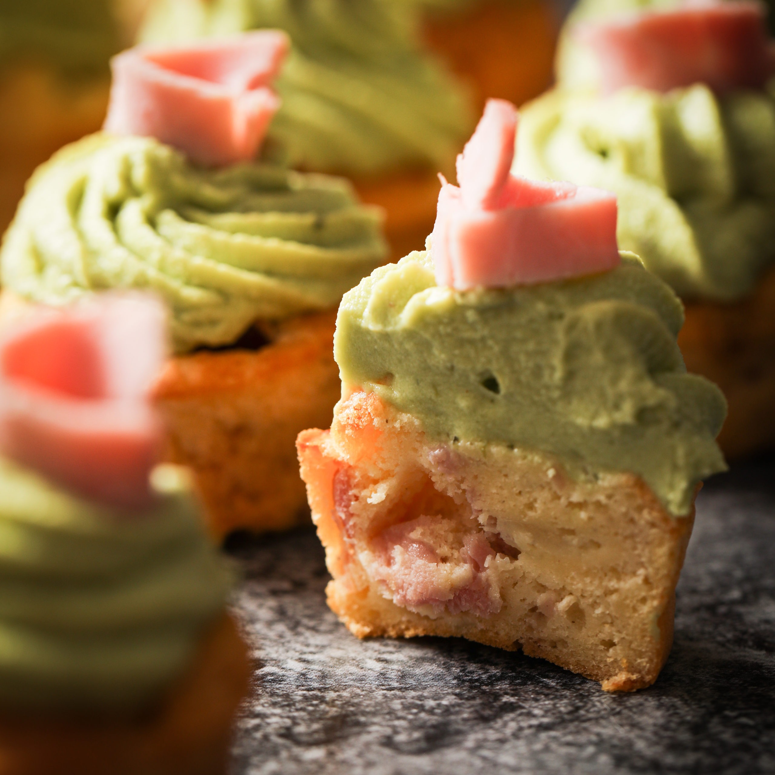 Muffin salé jambon et crème d'avocat