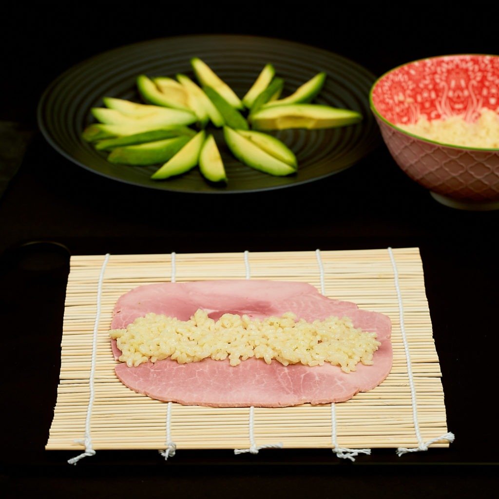 Riz à sushis et jambon