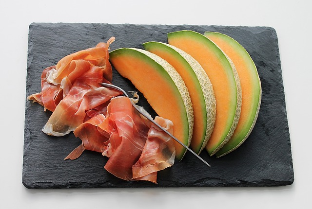 entrée melon chiffonnade de jambon